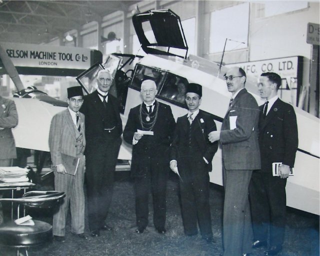 Mohammed et Saïd Hajji à la Foire des Industries Britanniques en 1936